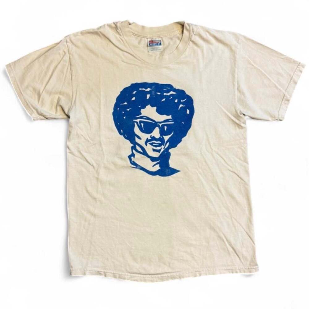 Vintage 1990s Hanes Beefy-T Graphic Tee Shirt Character Silhouette Size M